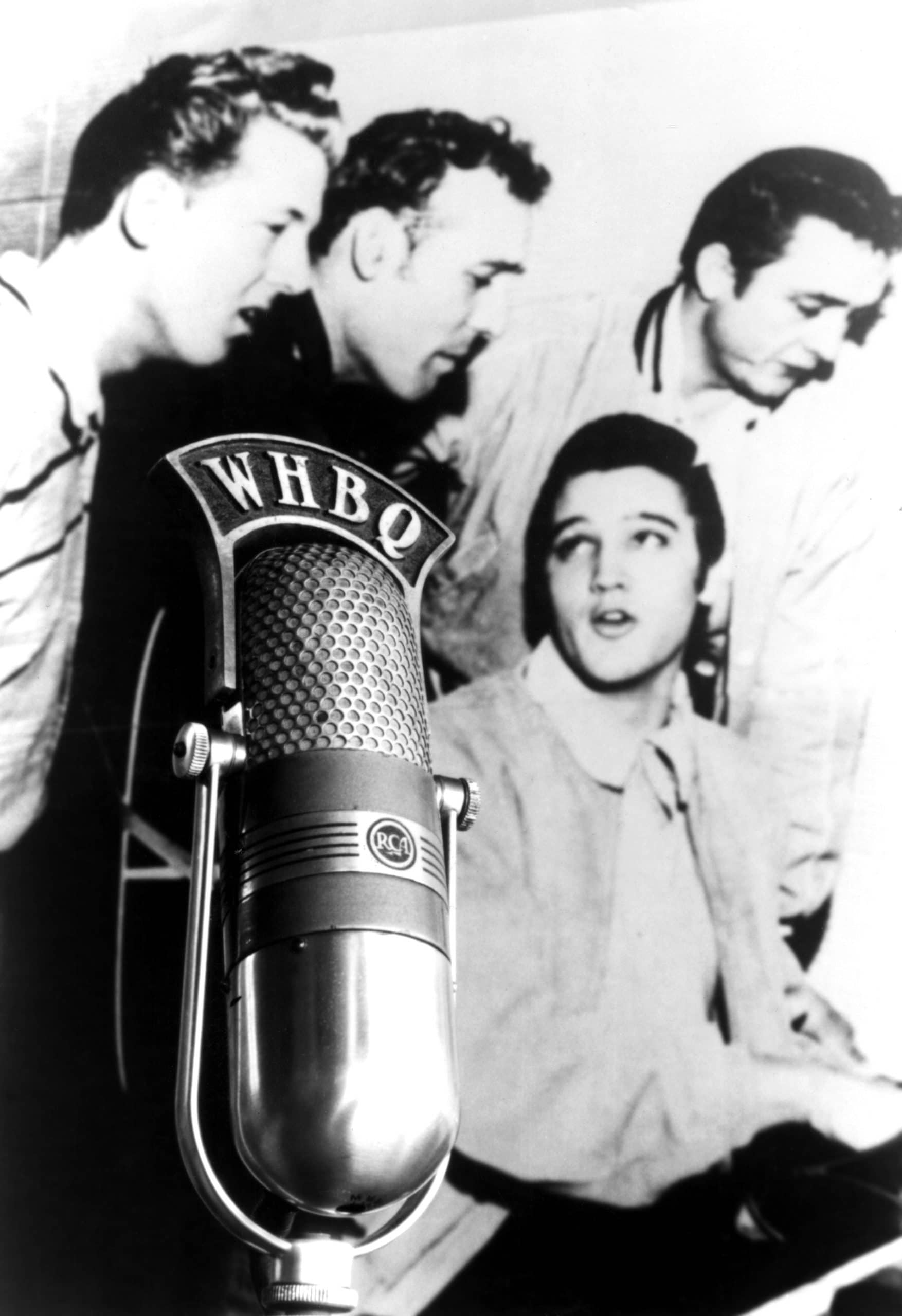 Jerry Lee Lewis, Carl Perkins, Elvis Presley, Johnny Cash at Sun records studio, December, 1956