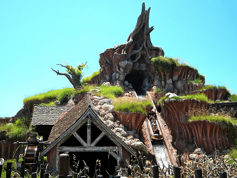 Splash Mountain ride 