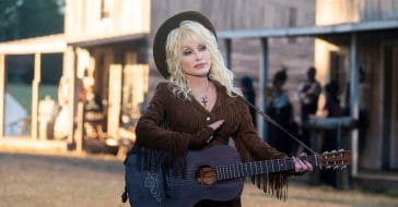 Dolly Parton recalls losing her prized possession in a fire