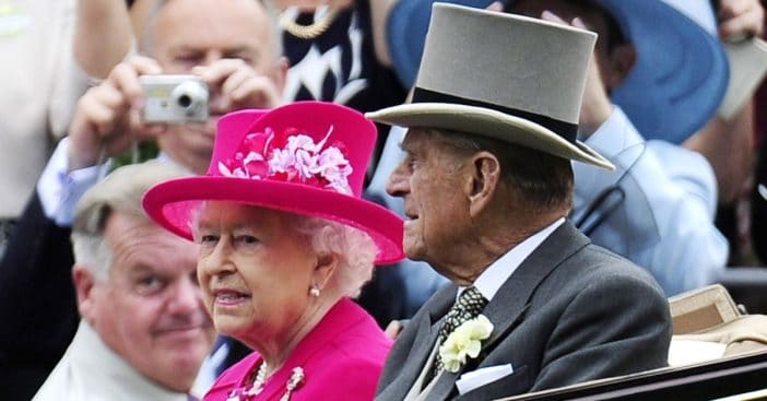 Queen Elizabeth mourns Prince Philip