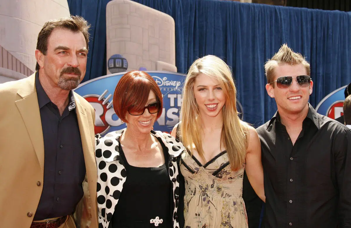 Tom Selleck with his wife and Children 