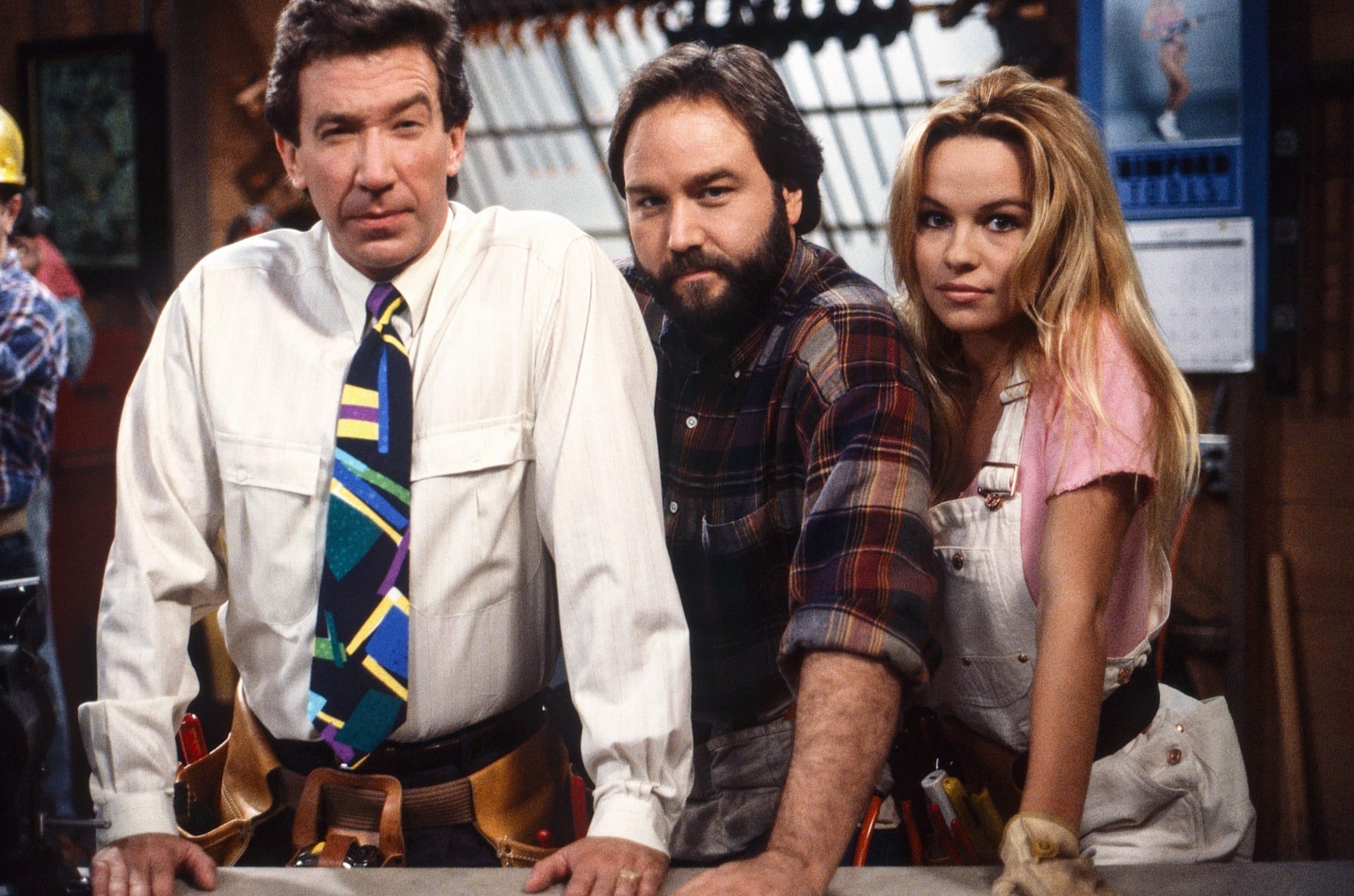 HOME IMPROVEMENT, from left: Tim Allen, Richard Karn, Pamela Anderson