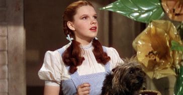 'The Wizard of Oz' is coming back to movie theaters with some extra footage