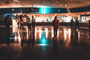 The roller rink attracted many visitors