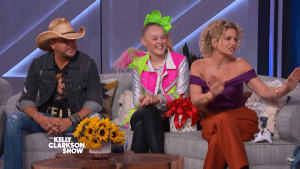 Jason Aldean, JoJo Siwa, and Candace Cameron Bure on the Kelly Clarkson Show