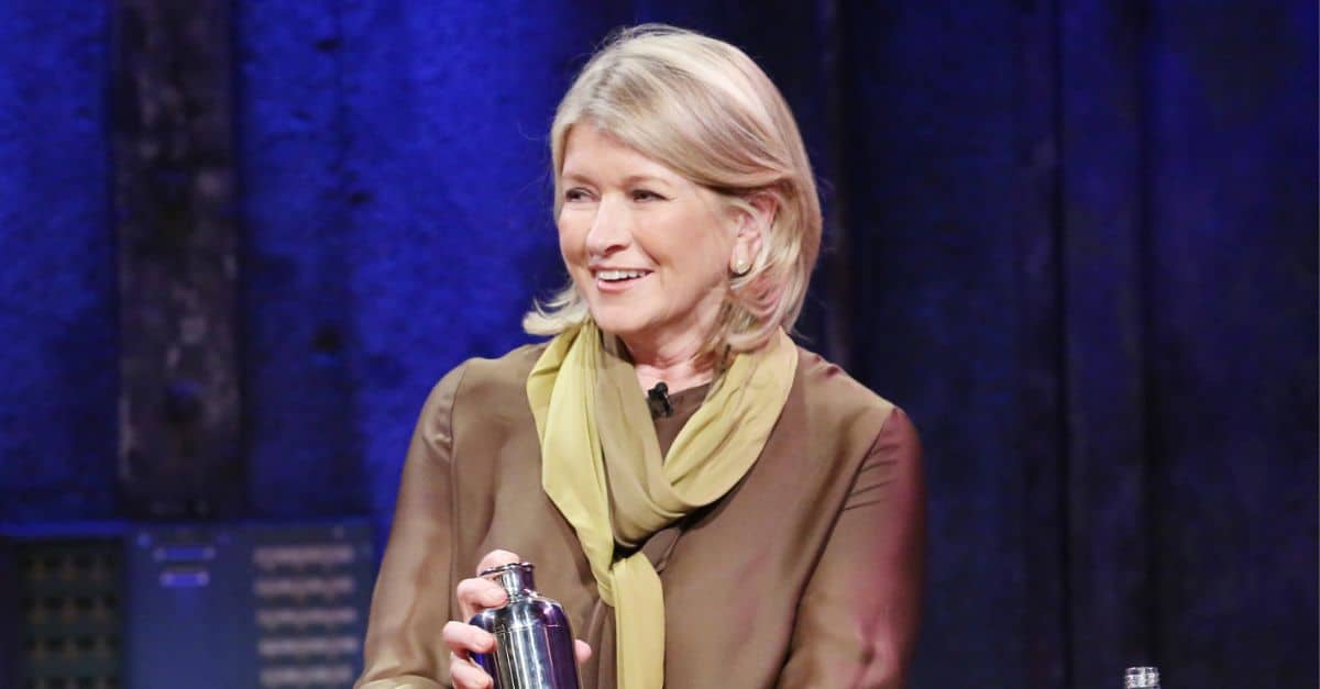 Martha Stewart Wants To Date Her Friends’ Husbands