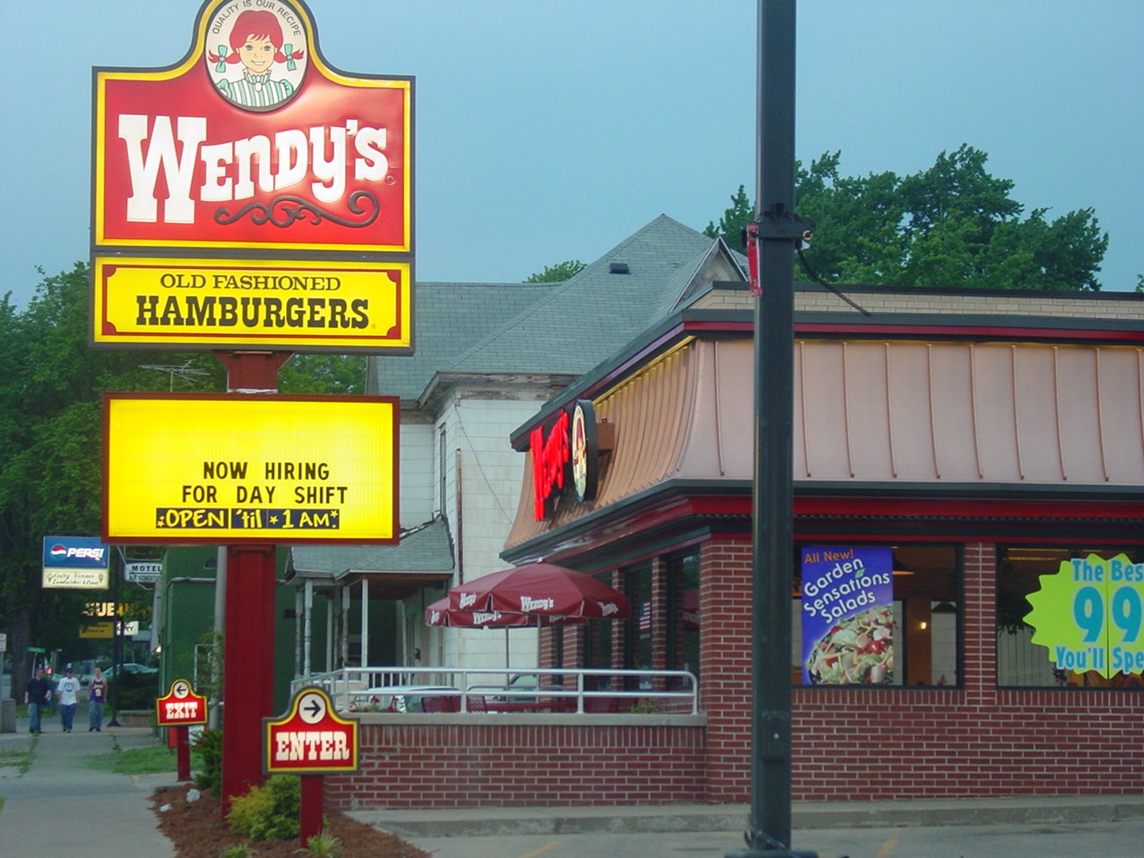 Wendy's fast food restaurant 