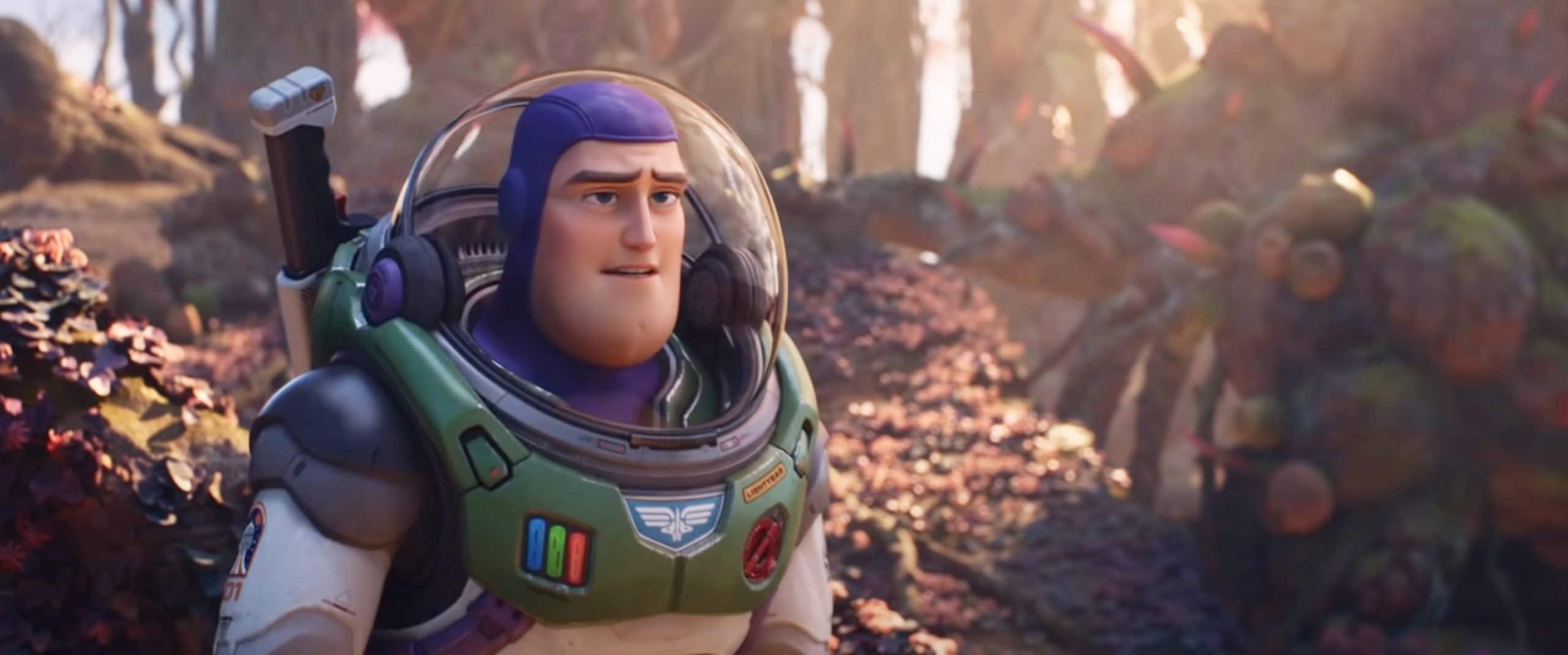 LIGHTYEAR, Buzz Lightyear (voice: Chris Evans), 2022