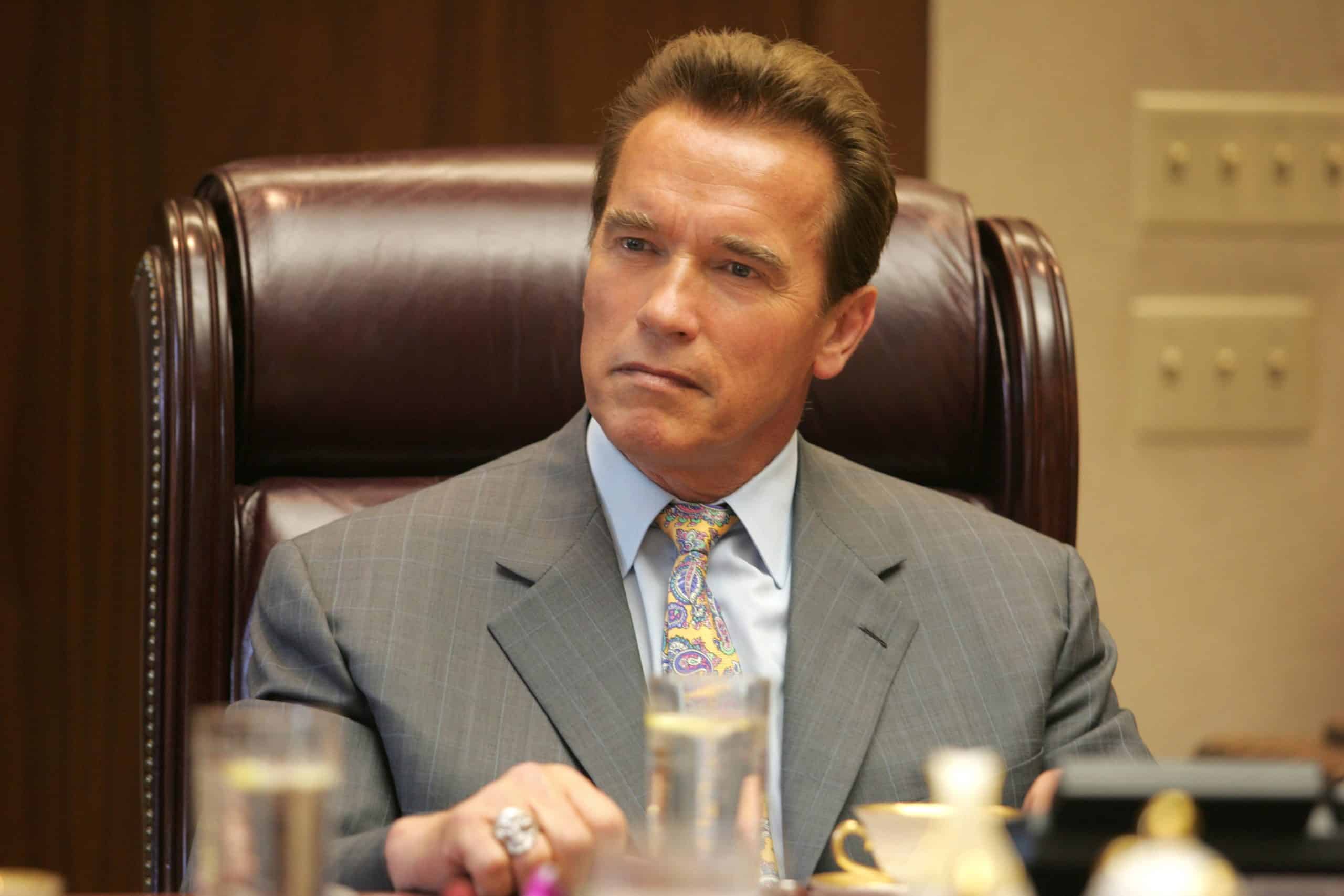 THE APPRENTICE, Governor Arnold Schwarzenegger, 'Soap Gets In Your Eyes'