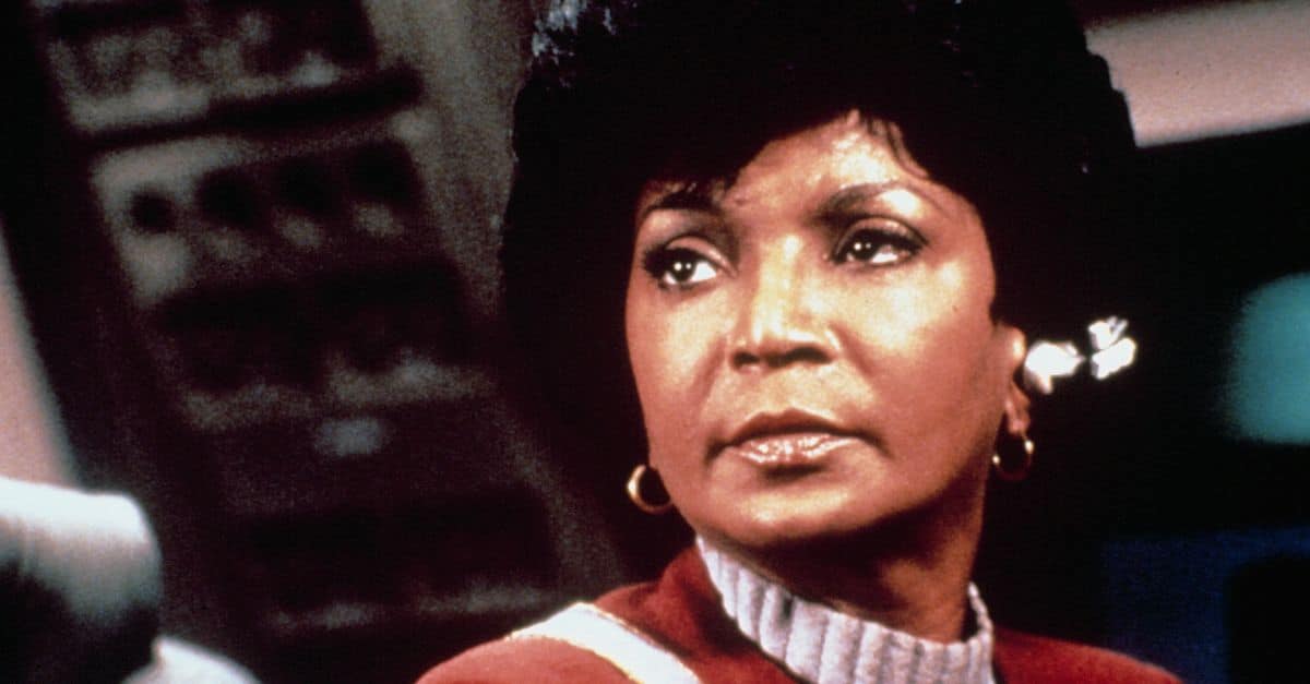 In True 'Star Trek' Fashion, Nichelle Nichols Ashes Will Be Sent Into Deep Space