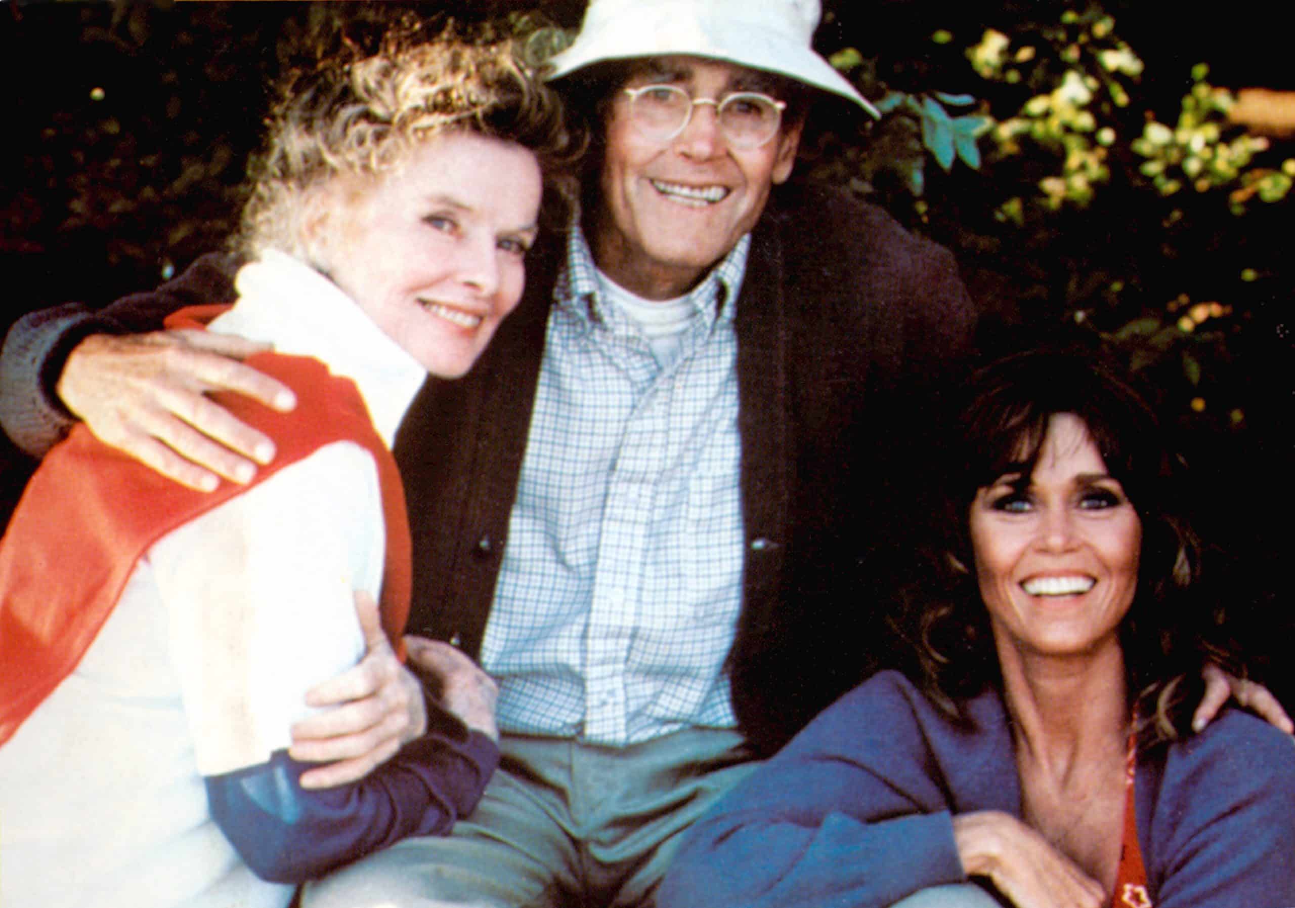 ON GOLDEN POND, Katharine Hepburn, Henry Fonda, Jane Fonda, 1981 