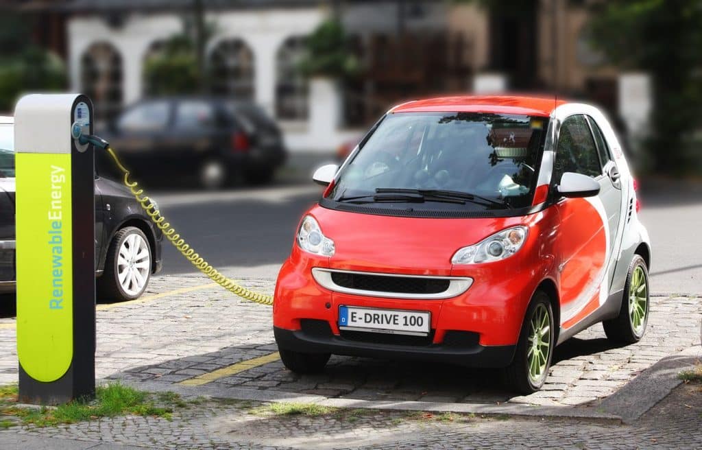 Coal Miners Team Up To Help A Tourist With Their Electric Car