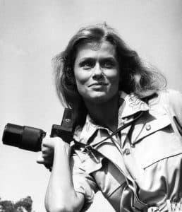 VIVA KNIEVEL!, Lauren Hutton