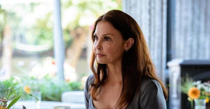 Ashley Judd Talks About Her Grief-Associated Clumsiness