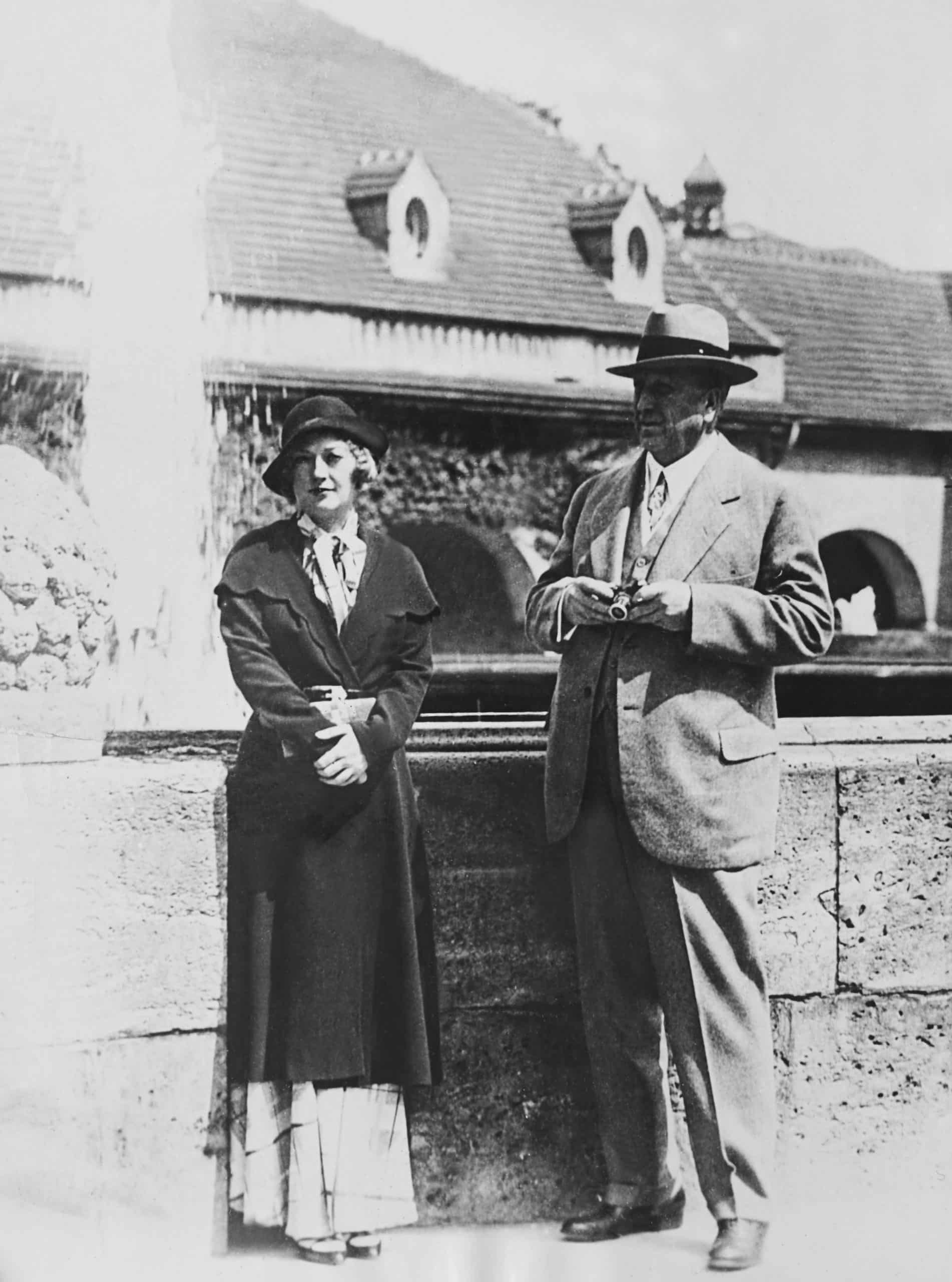 From left: Marion Davies, William Randolph Hearts at the German health resort, Nauheim, 1931 