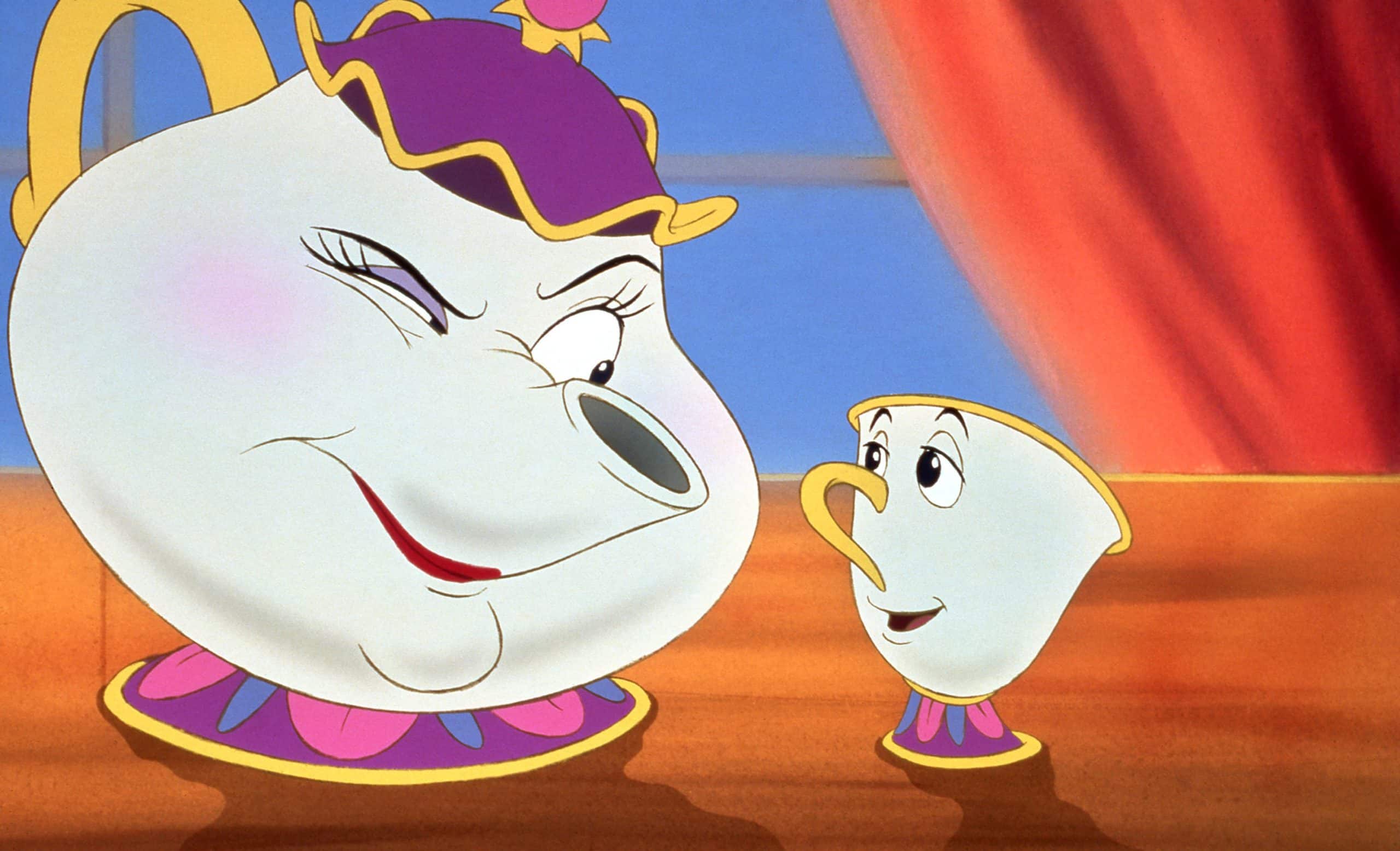 BEAUTY AND THE BEAST, BEAUTY AND THE BEAST, from left: Mrs. Potts (voice: Angela Lansbury), Chip (voice: Bradley Michael Pierce), 1991