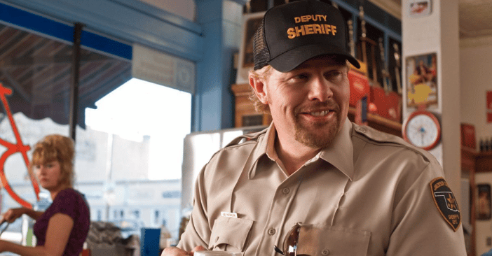 Country singer, Toby Keith's battles against Stomach Cancer