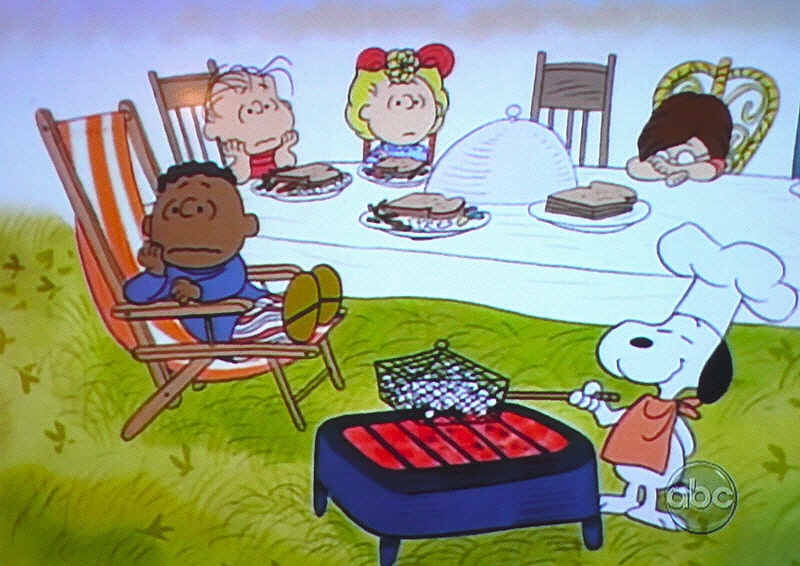 Where to Watch a Charlie Brown Thanksgiving This Month