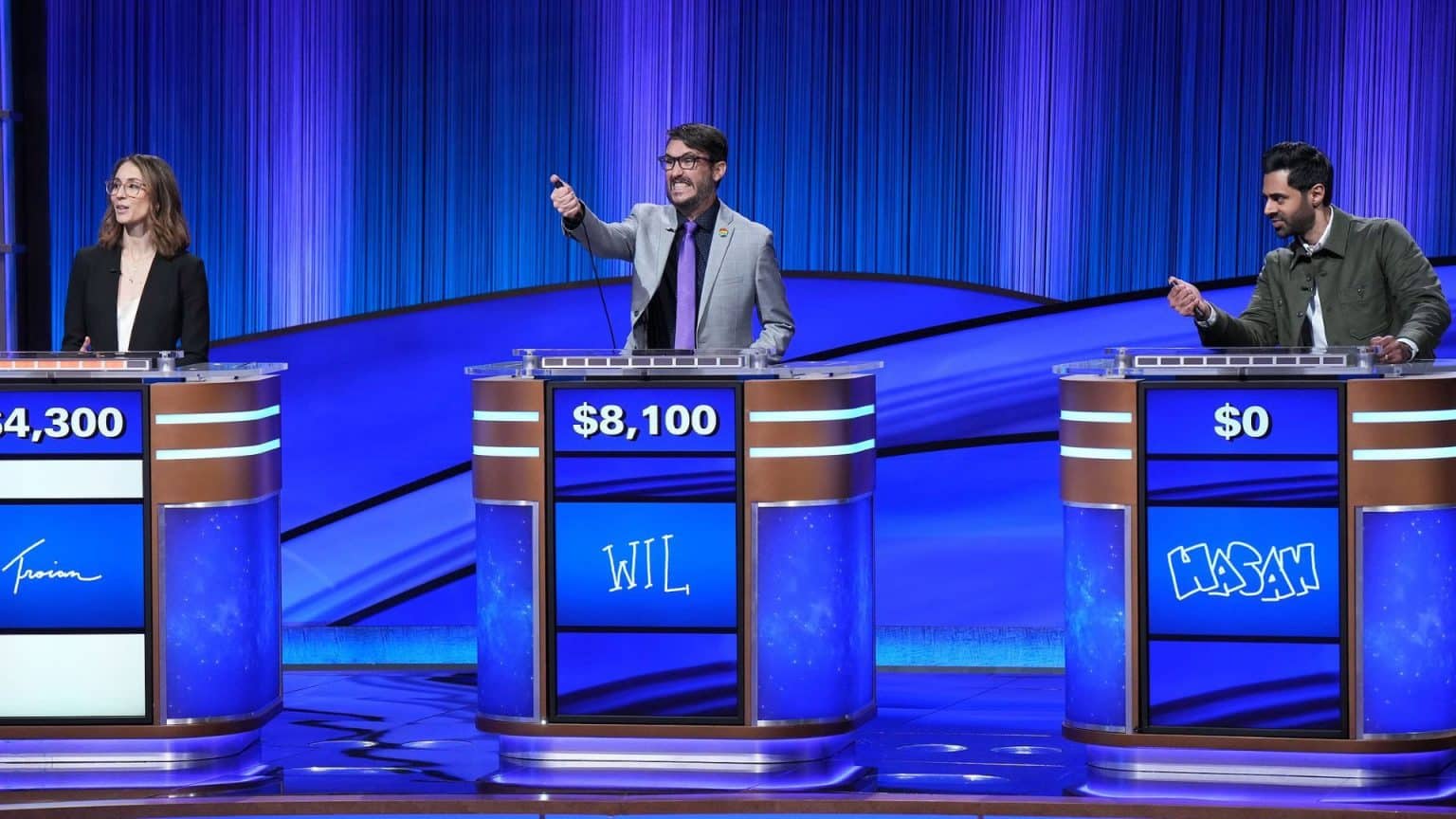 Fans Annoyed At Comedian Hasan Minhaj On 'Celebrity Jeopardy!'