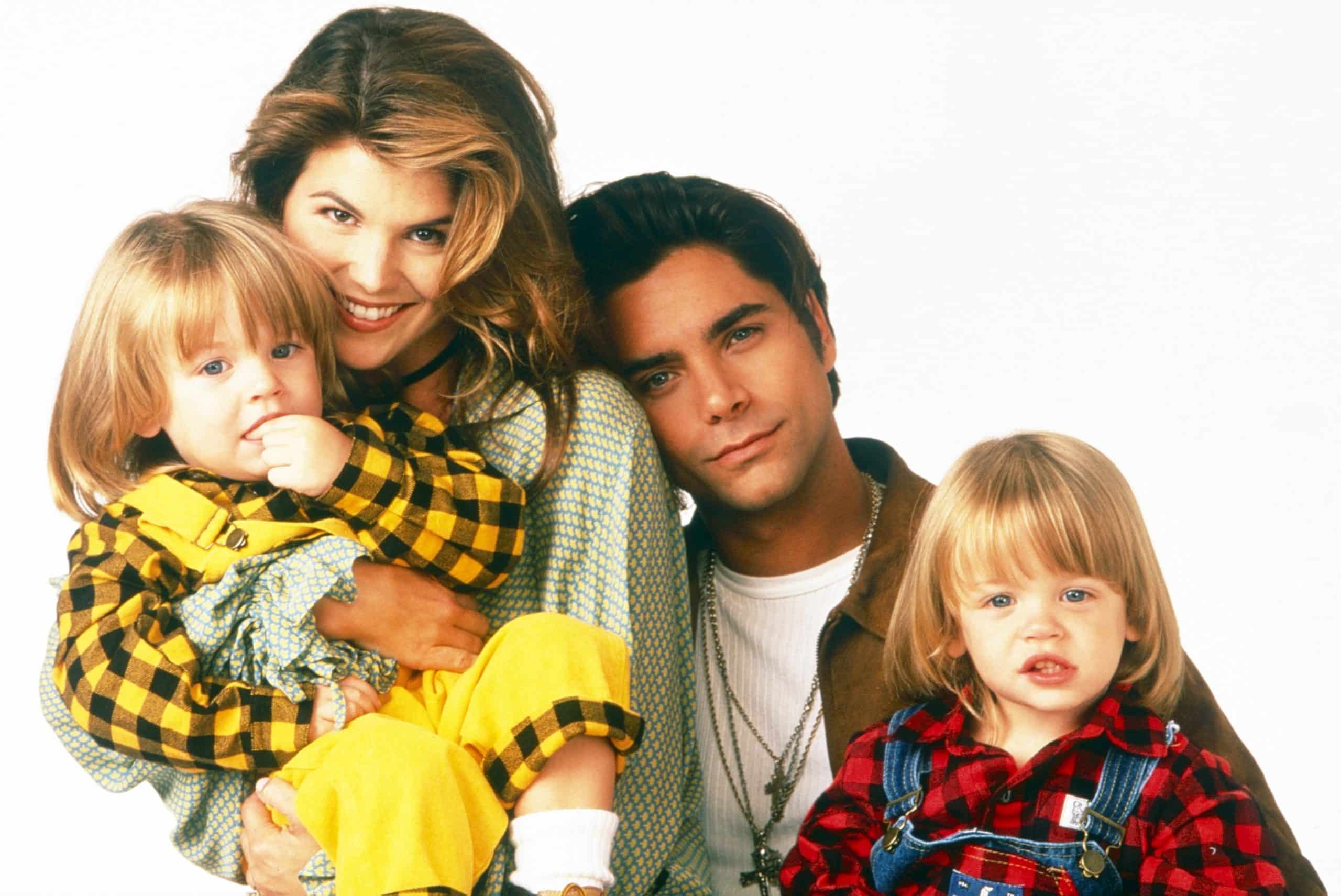 FULL HOUSE, from left: Dylan Tuomy-Wilhoit, Lori Loughlin, John Stamos, Blake Tuomy-Wilhoit, 1993