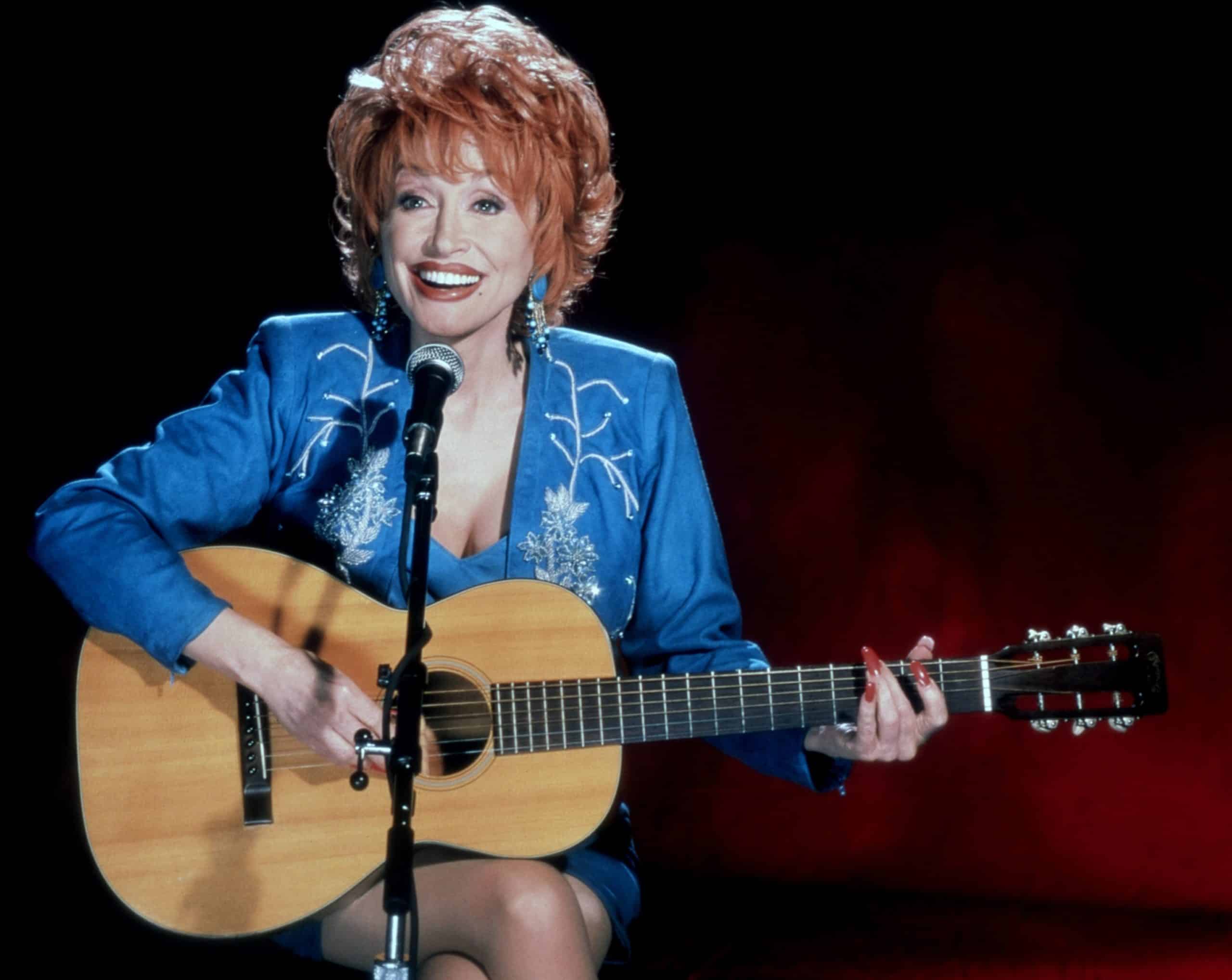 BLUE VALLEY SONGBIRD, Dolly Parton, aired November 1, 1999