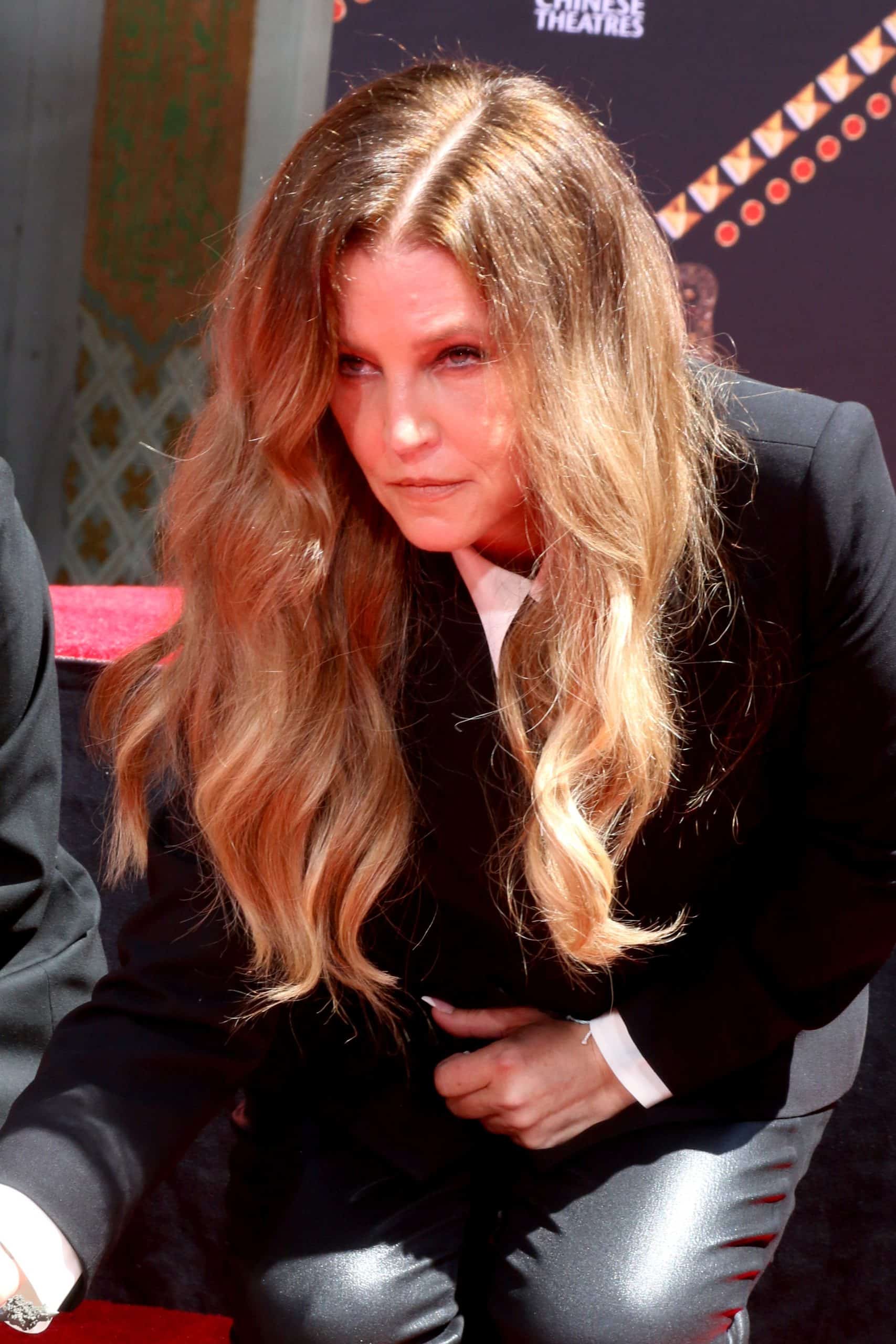LOS ANGELES - JUN 21: Lisa Marie Presley at the Handprint Ceremony Honoring Priscilla Presley, Lisa Marie Presley And Riley Keough at TCL Chinese Theater IMAX on June 21, 2022 in Los Angeles, CA