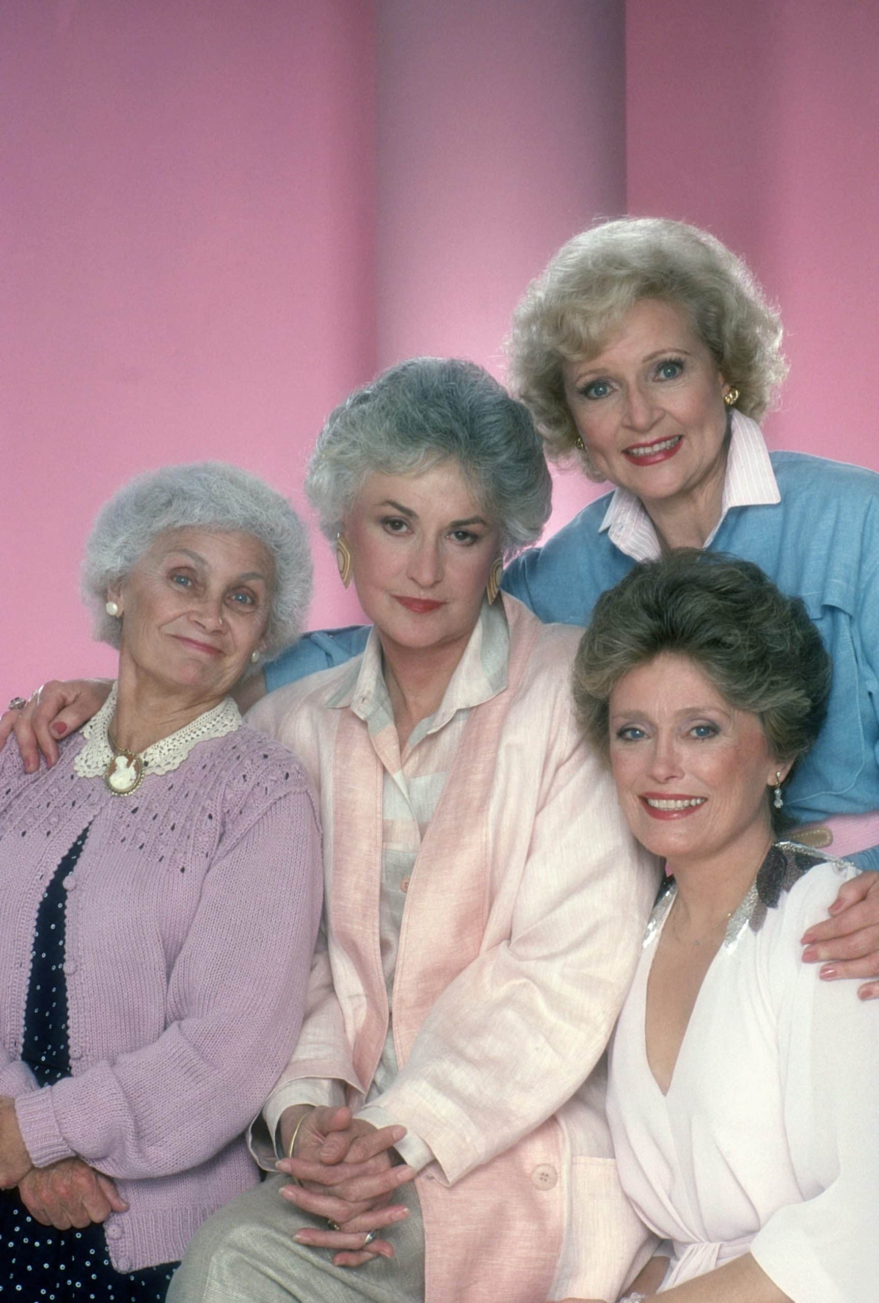 THE GOLDEN GIRLS, from left, Estelle Getty, Bea Arthur, Rue McClanahan (front), Betty White, 1985-92 (1985 photo)