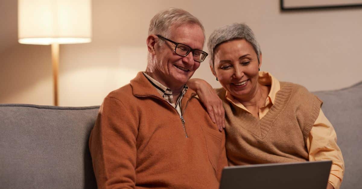 couple ties the knot 43 years after breaking up