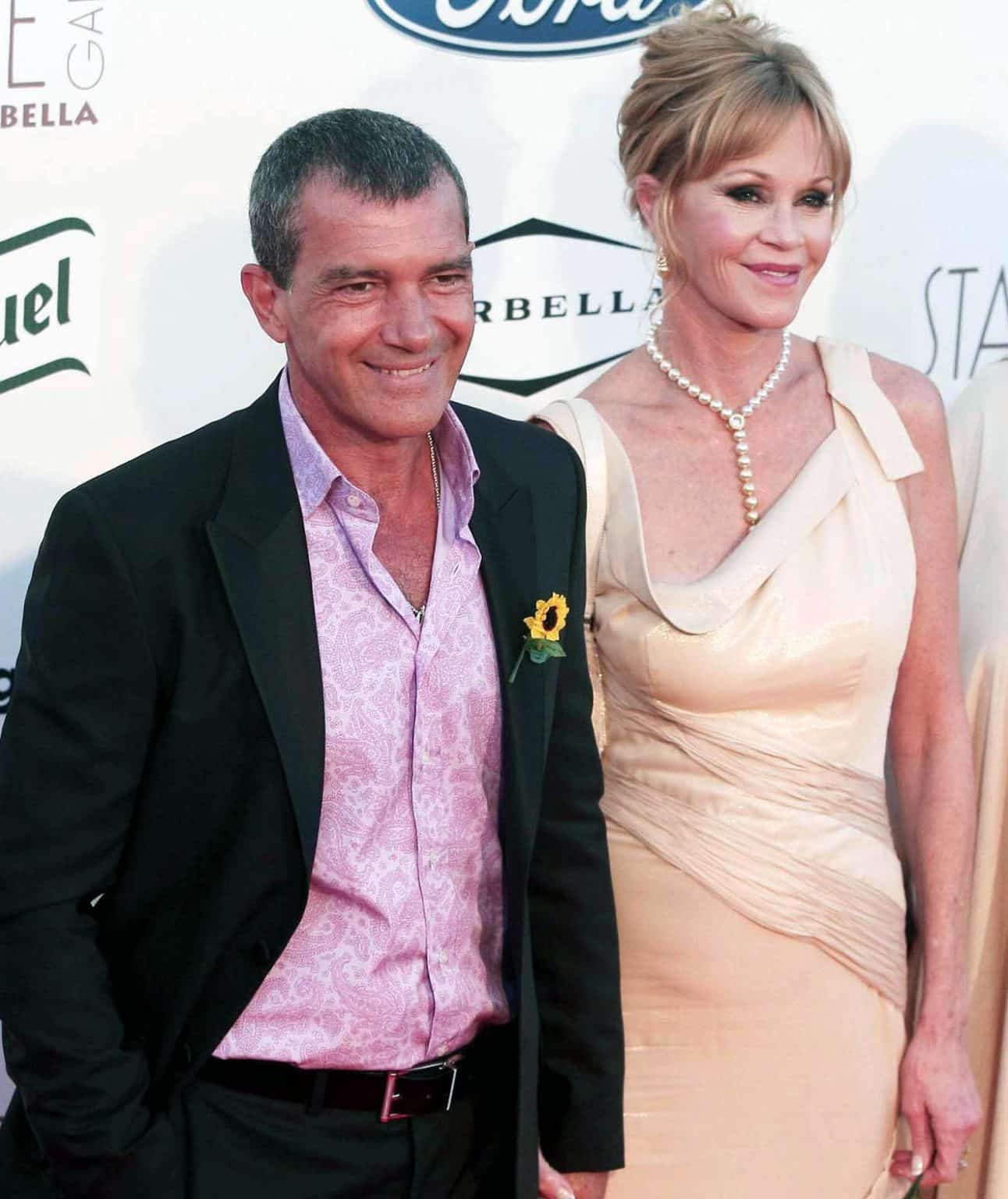 Melanie Griffith And Antonio Banderas Reunite In Photo With Daughter Stella 0180