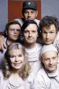 MASH, (aka M*A*S*H*), clockwise, from lower left: Loretta Swit, Larry Linville, Wayne rogers, Alan Alda, McLean Stevenson, Gary Burghoff