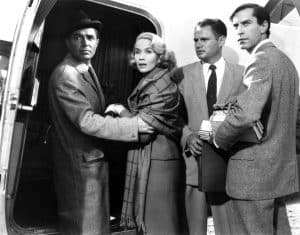 NORTH BY NORTHWEST, from left, James Mason, Eva Marie Saint, Adam Williams, Martin Landau