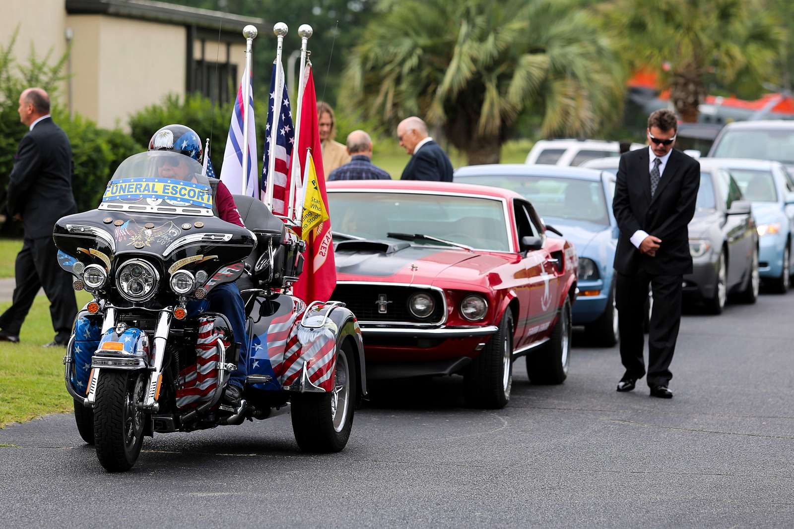 What Is The Rule For Pulling Over If A Funeral Procession Drives Behind