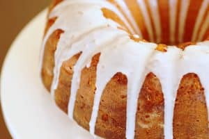 Every year, Cruise sends his friends a coconut bundt cake