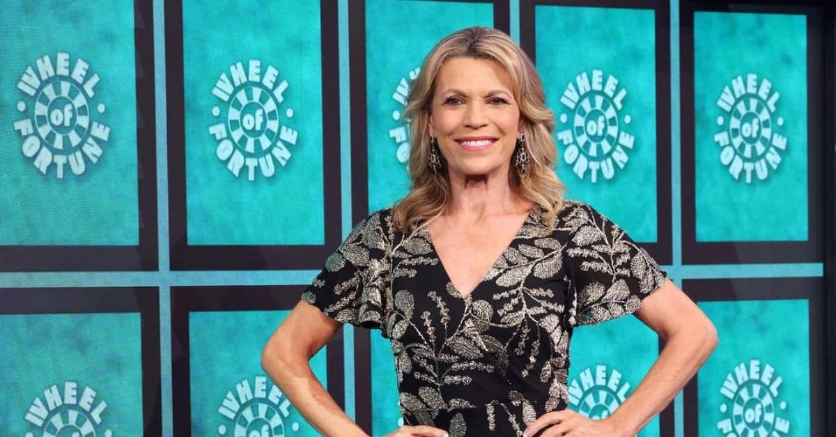 Vanna White Asking For Pay Raise To Continue On ‘Wheel of Fortune'