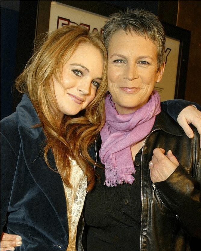 Jamie Lee Curtis Congratulates Movie Daughter Lindsay Lohan On Becoming ...