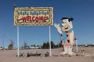 The Flintstones are returning to television