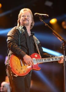 Travis Tritt is one of many voices discussing Jason Aldean's new song