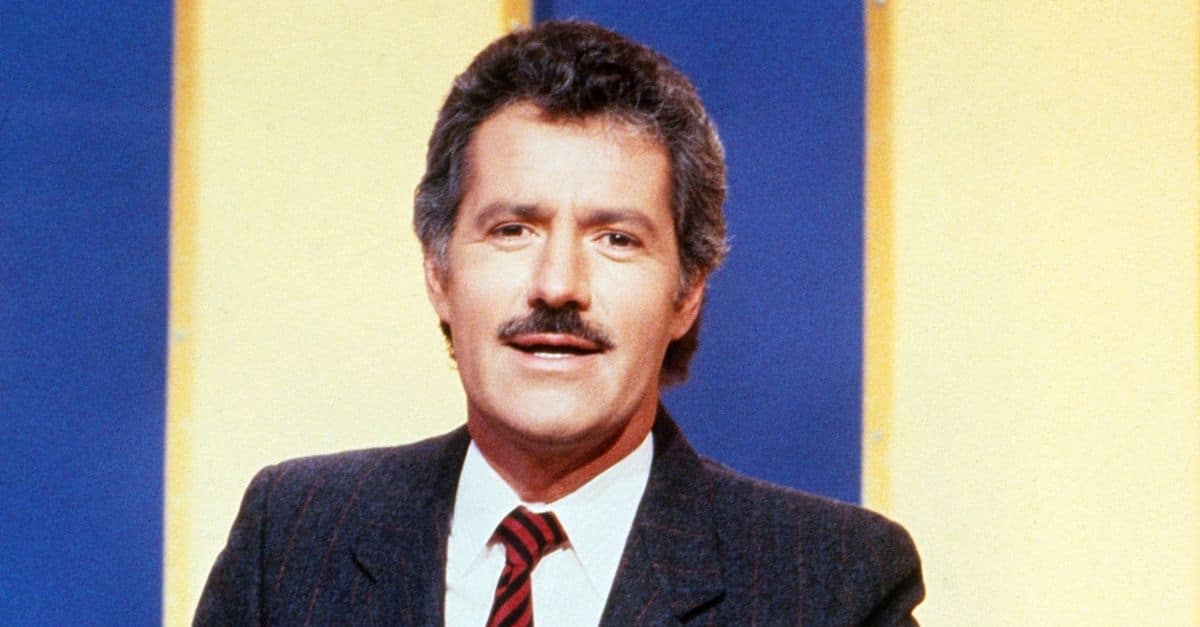 ‘Jeopardy!’ Producer Says He Found Alex Trebek ‘On the Floor, Crying in ...