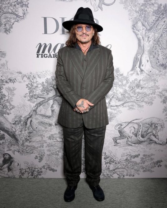Johnny Depp cane