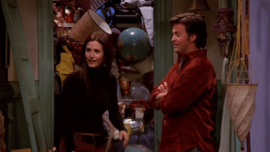 Courteney Cox recreated a hilarious scene from Friends right in her own home