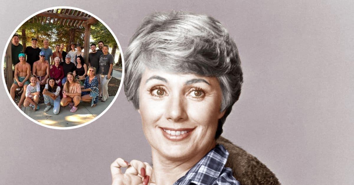 Shirley Jones rarely-seen photo