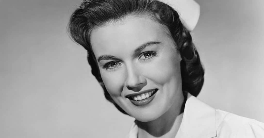 Elaine Devry, 'I Dream Of Jeannie' And 'Perry Mason' Actress, Dies At 93