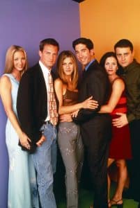 FRIENDS, from left: Lisa Kudrow, Matthew Perry, Jennifer Aniston, David Schwimmer, Courteney Cox, Matt LeBlanc