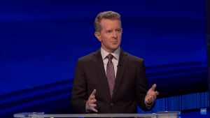 Ken Jennings chatted with a returning contestant