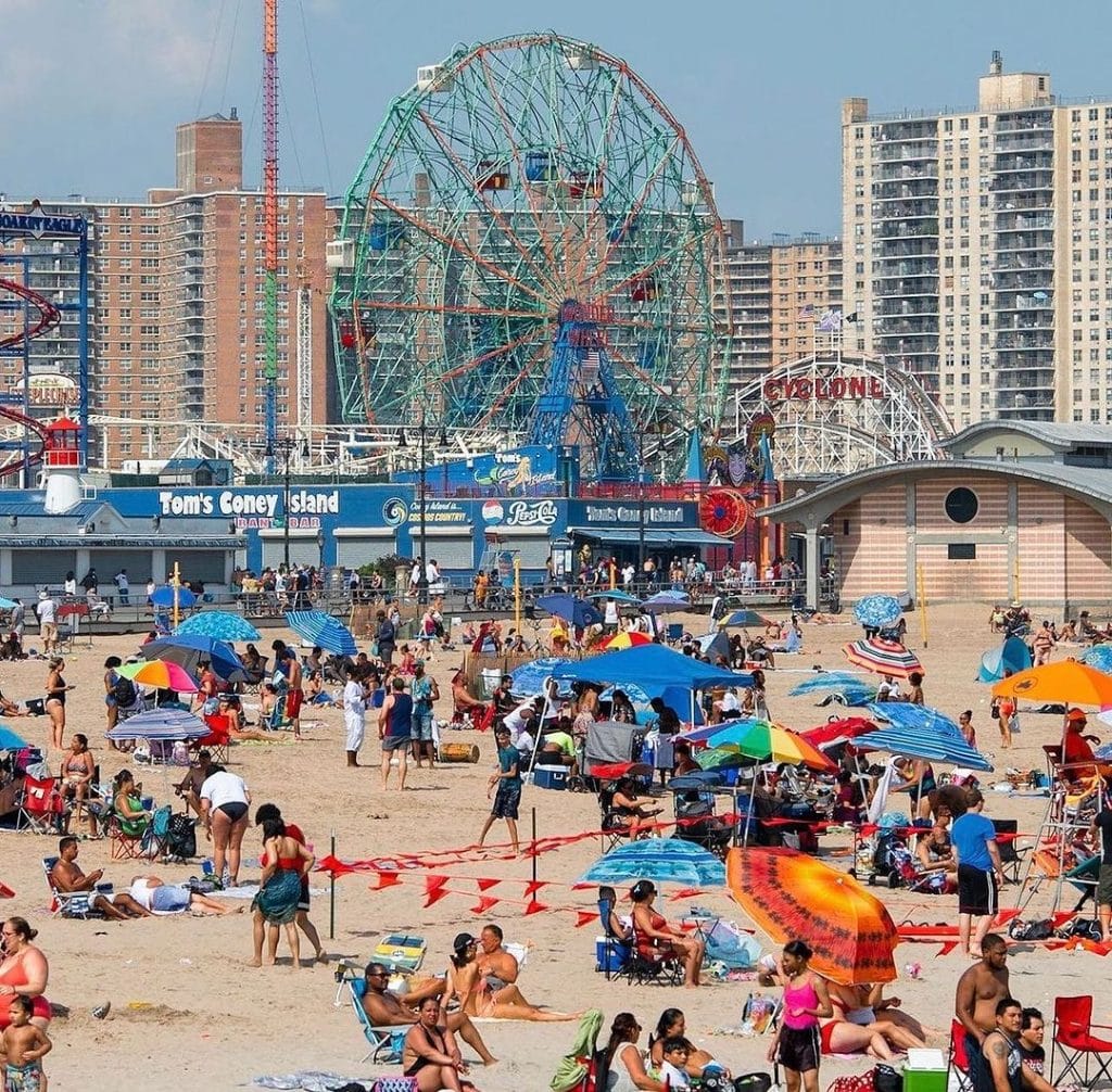 Coney Island Sets To Shut Down After 137 Years | DoYouRemember?