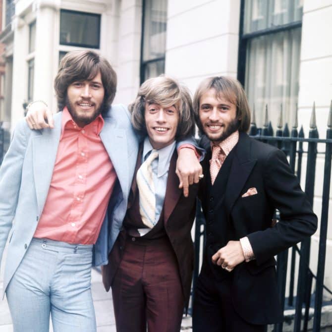 Bee Gees Barry Gibb