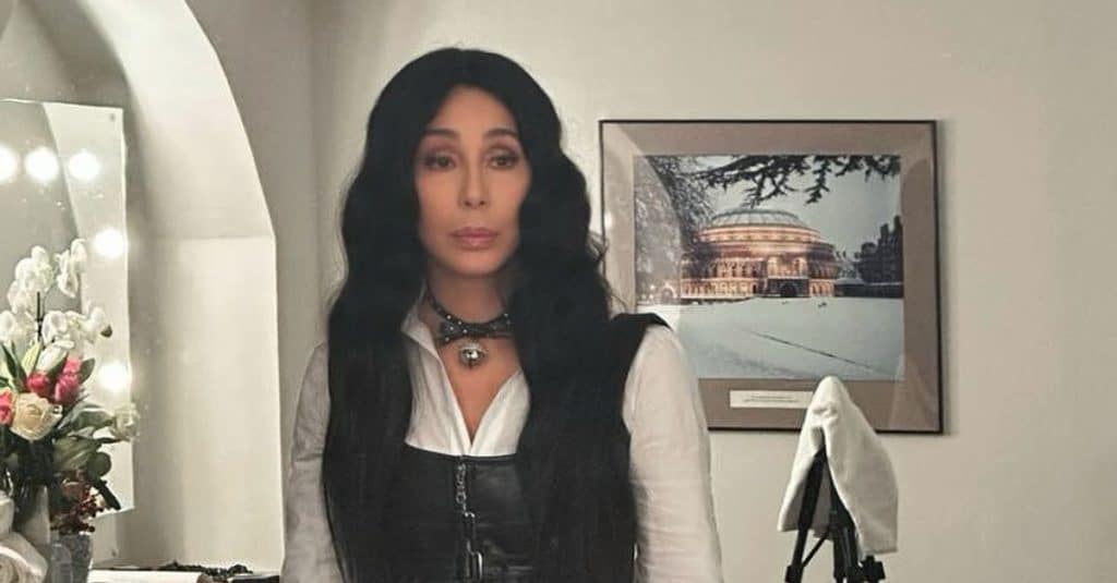 What Does Cher Really Look Like Without All Her Makeup?