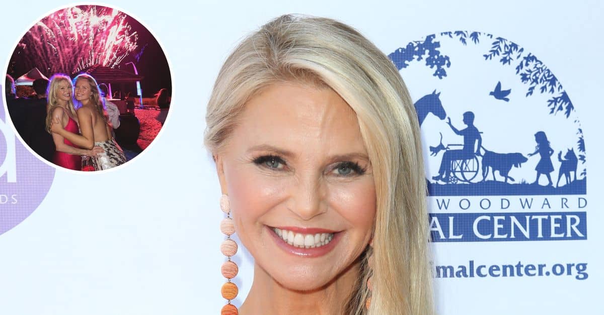 Christie Brinkley Shows Off Lookalike 25-Year-Old Daughter In Beach Photos