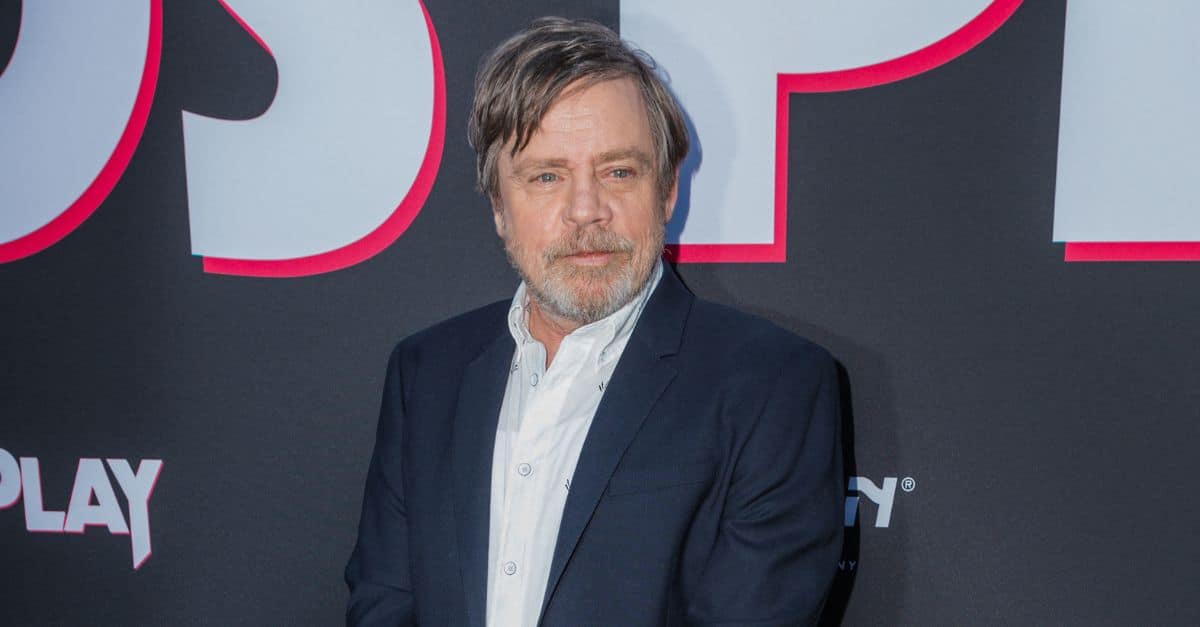 Mark Hamill Sends ‘Star Wars’ Fans Into Panic