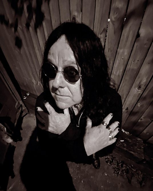 Ozzy Osbourne impersonator